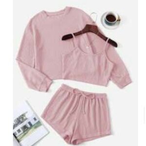 Cozy pink Pajama Set for Women